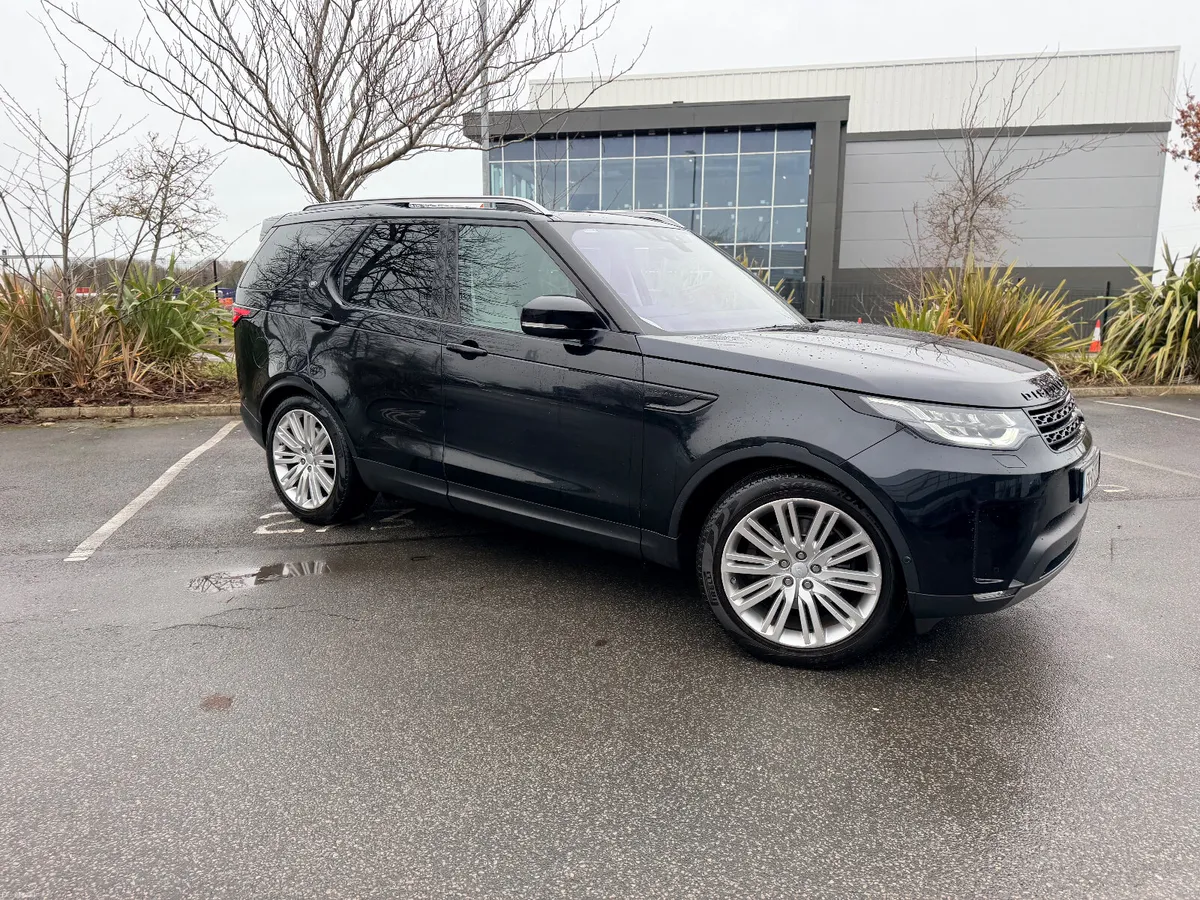 171 Land Rover Discovery 30 TDV6 1St Edition - Image 4