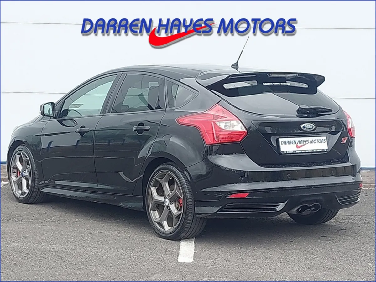 Ford Focus ST-2 TURBO - Image 6