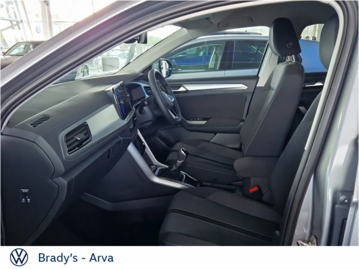 Volkswagen T-Roc Edition 75 2.0 TDI 116BHP M6F - Image 3