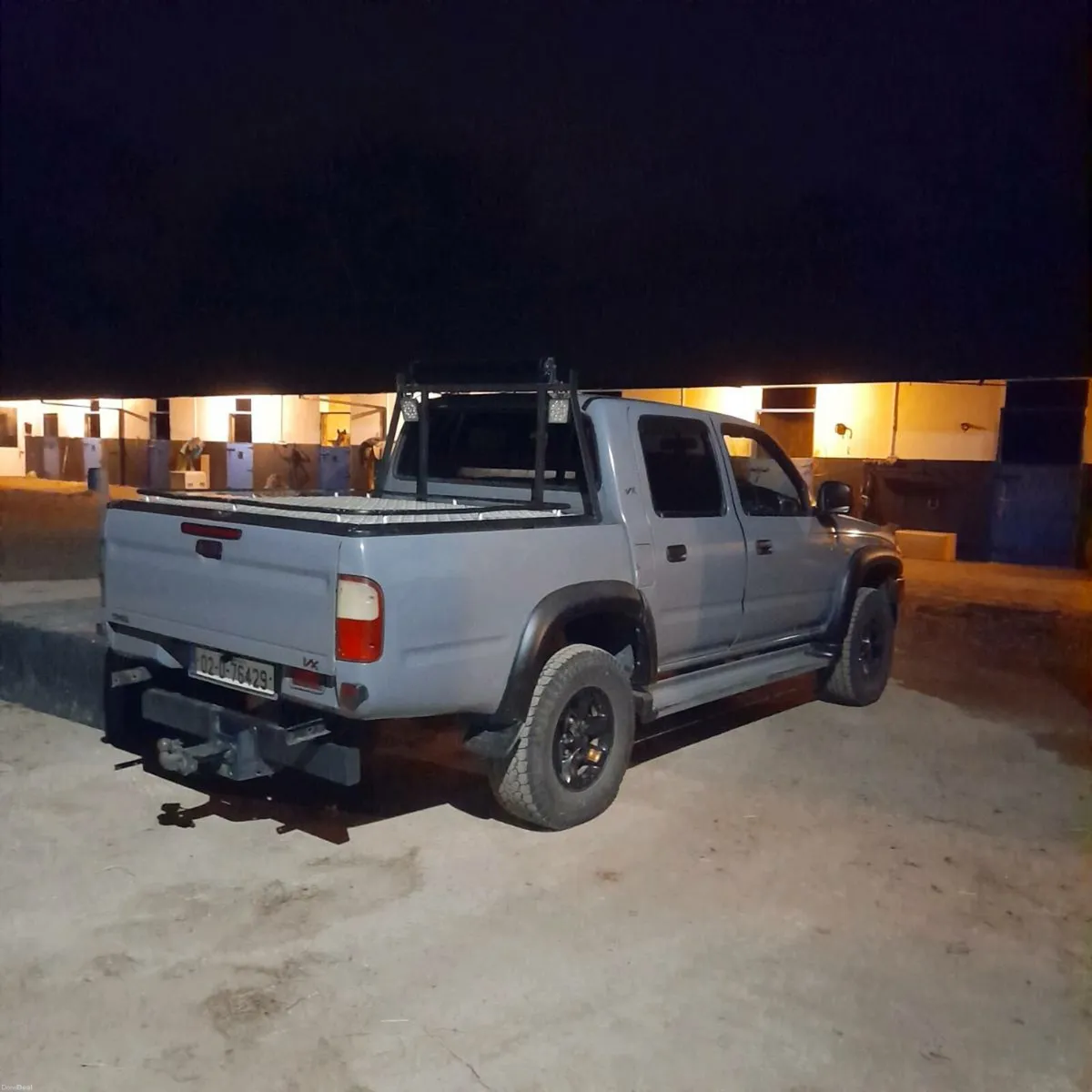 Toyota hilux mk5 - Image 1