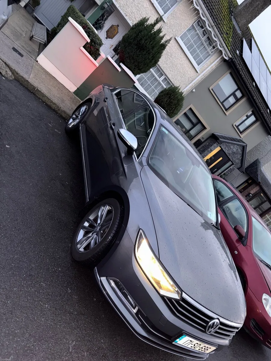 2017 VW PASSAT HIGHLINE - Image 1