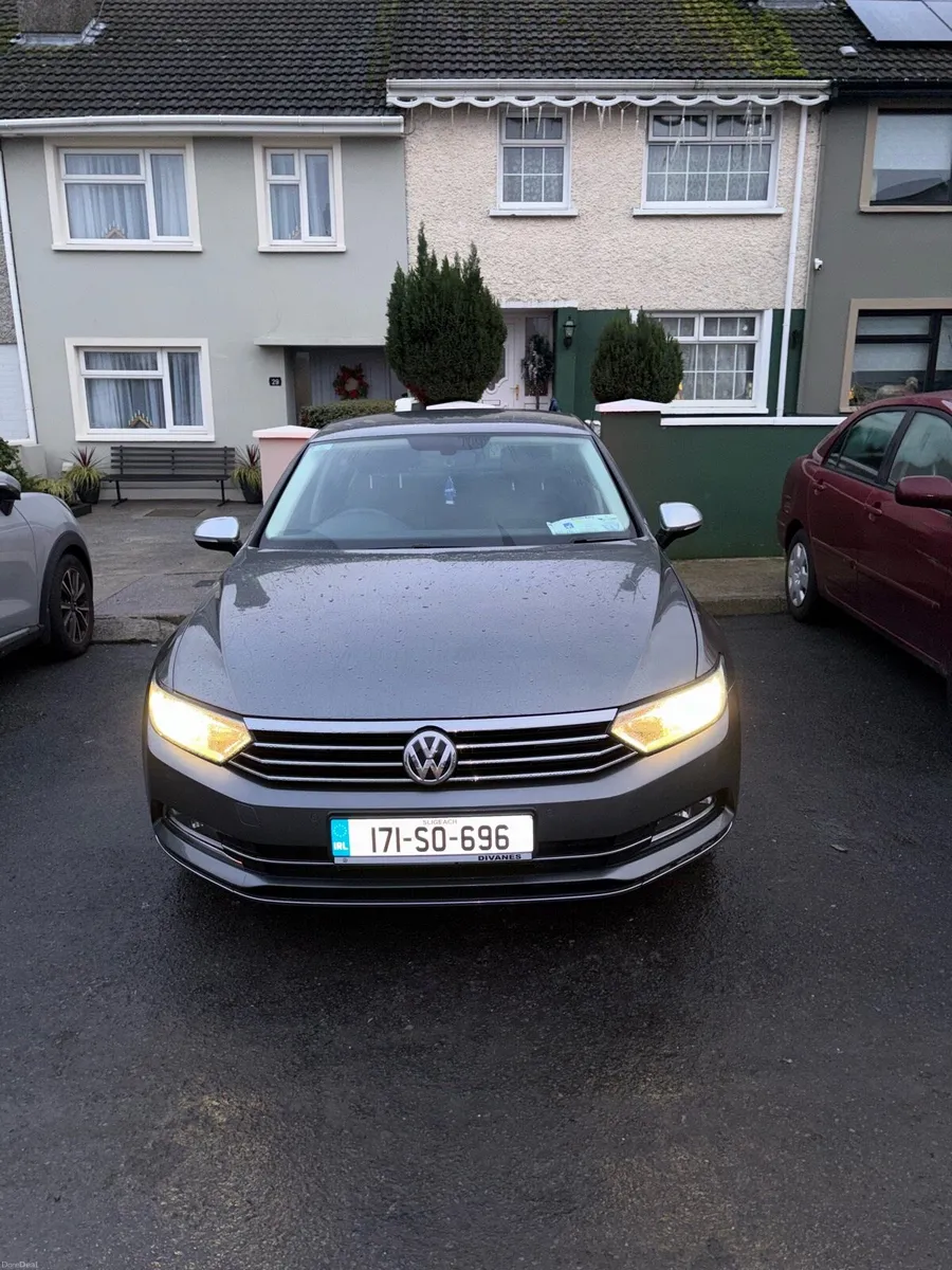 2017 VW PASSAT HIGHLINE - Image 3