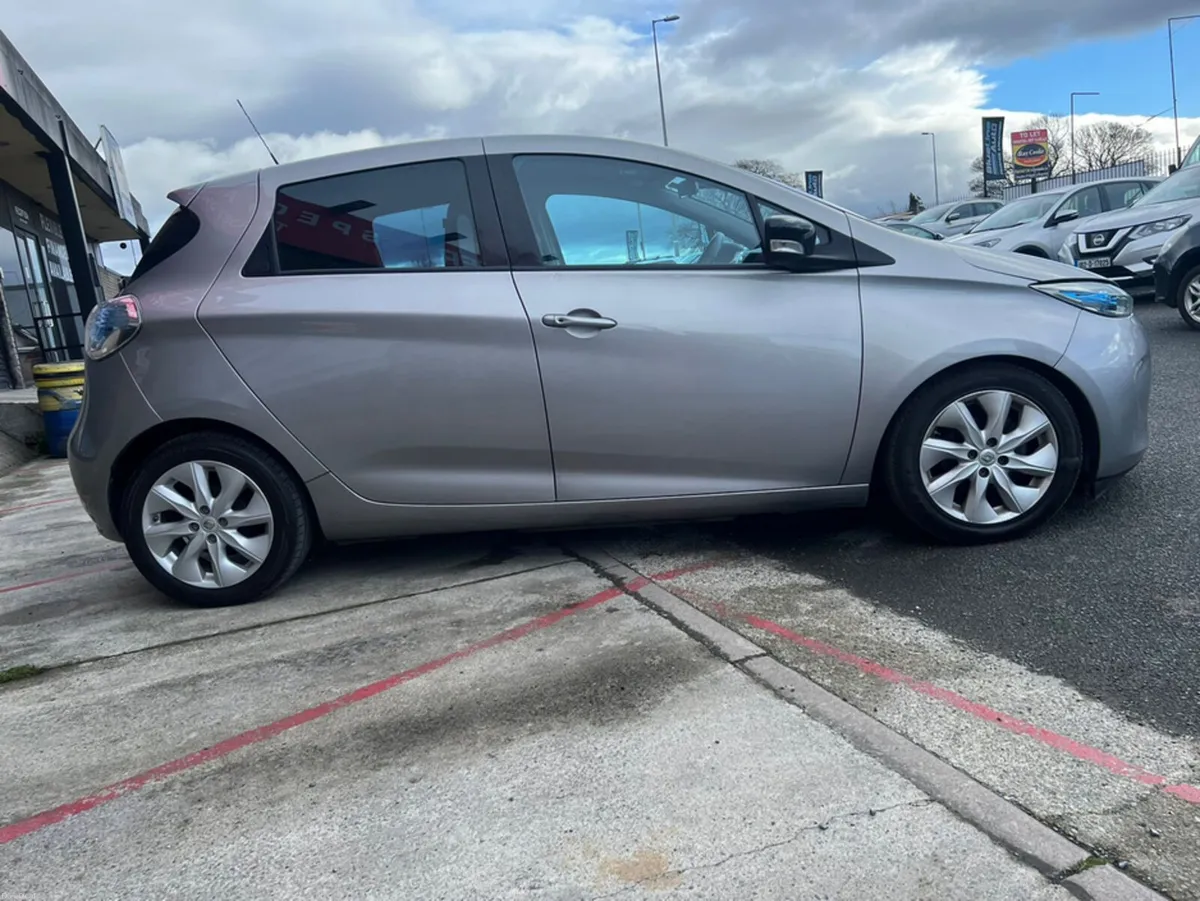 Renault Zoe DYNAMIQUE EV Q 90 22 KWH 5DR AUTOMATIC - Image 3