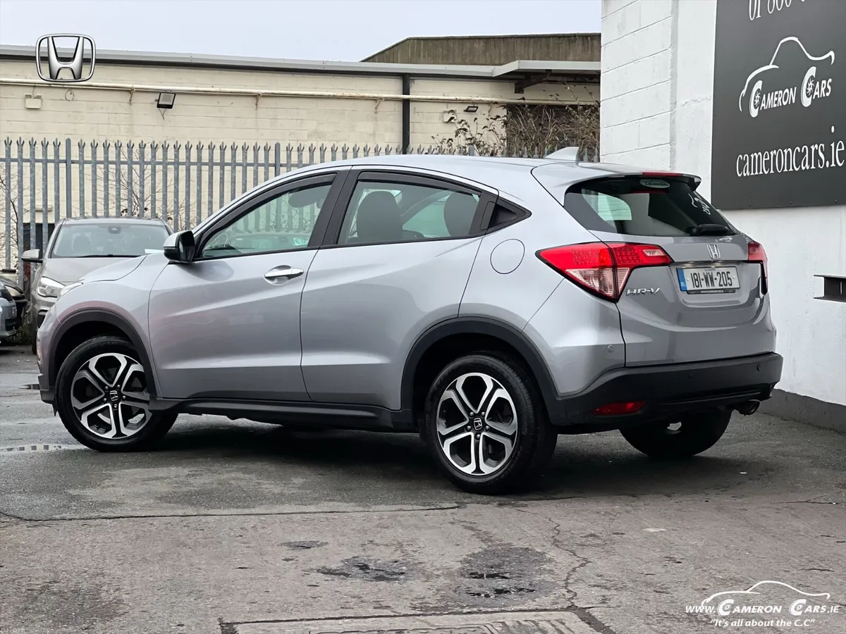 Honda HR-V 2018 LIKE NEW WITH ONLY 57000km - Image 3