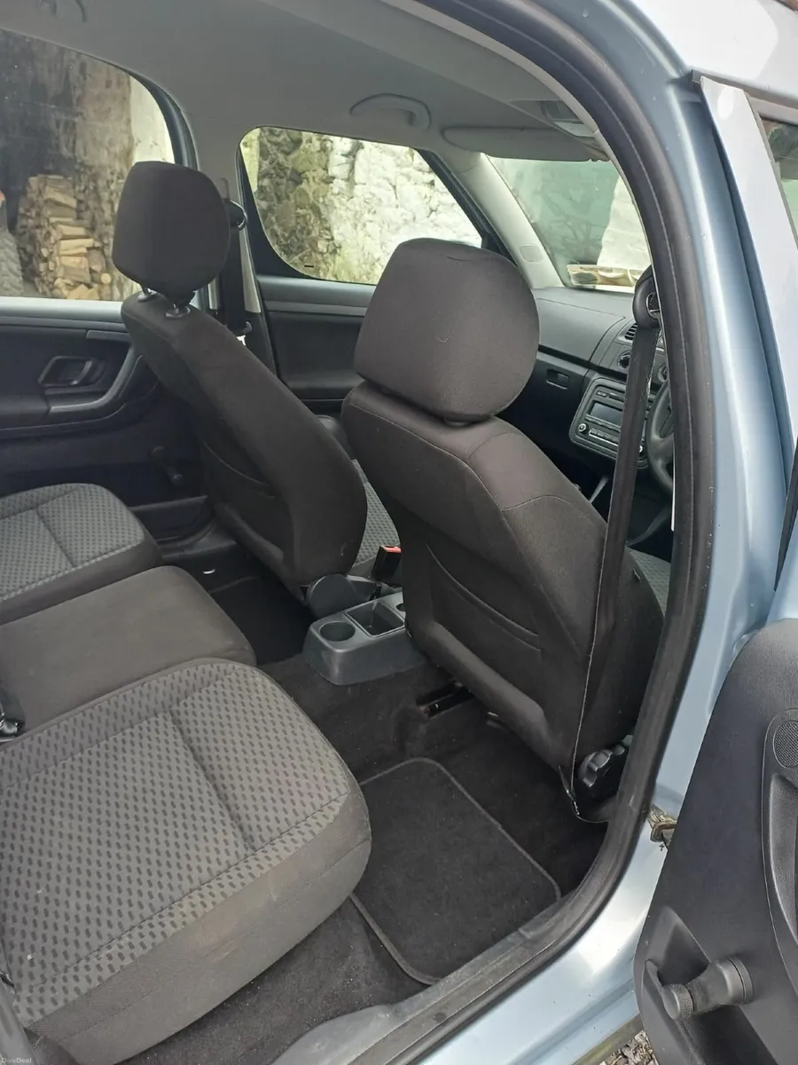 Skoda Roomster 2012 - Image 2