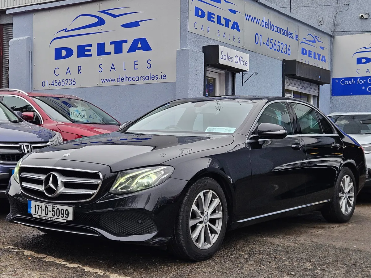 2017 MERCEDES-BENZ E CLASS AVANTGARDE NCT 01/27 - Image 1