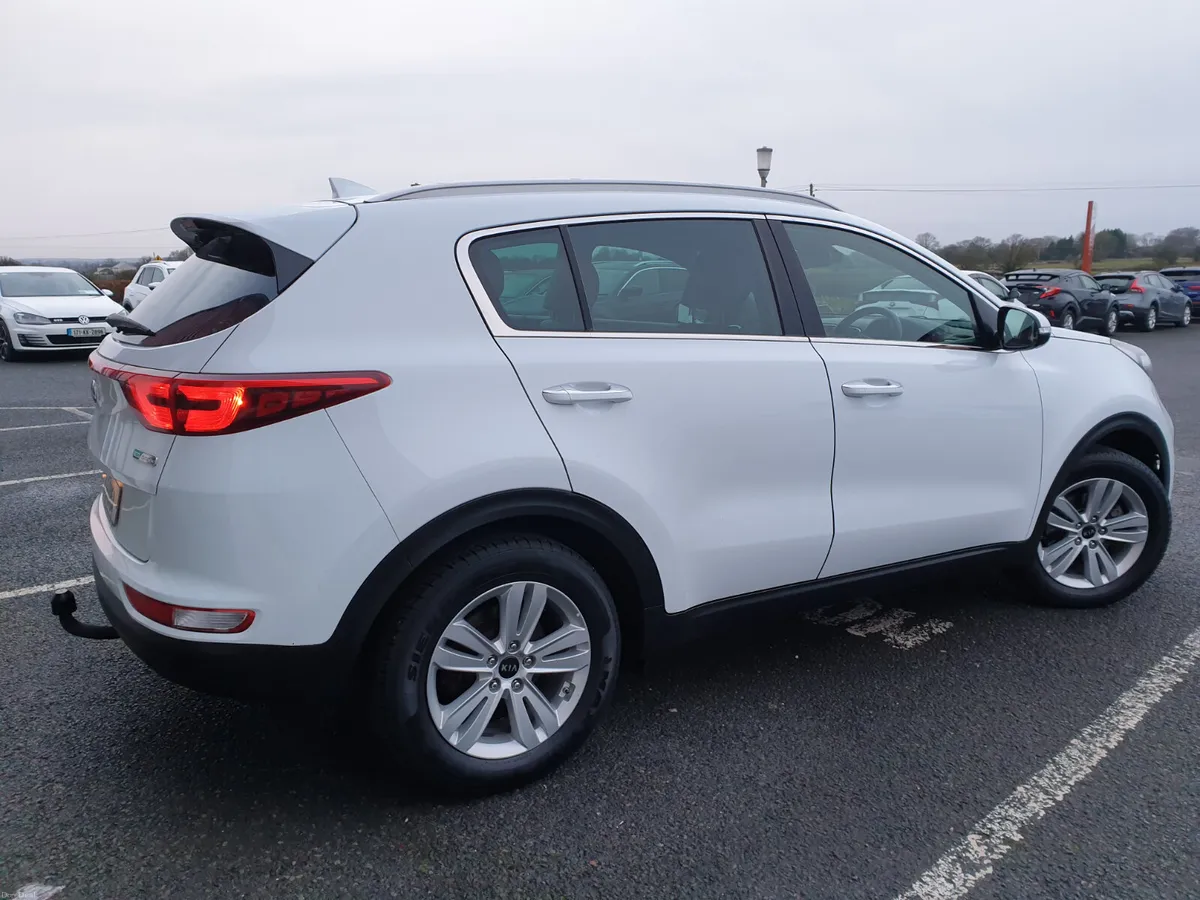 Kia Sportage 1.7CRDI EX - Image 6