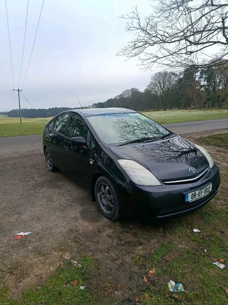 Toyota Prius 2009 NEW NCT!!! - Image 1