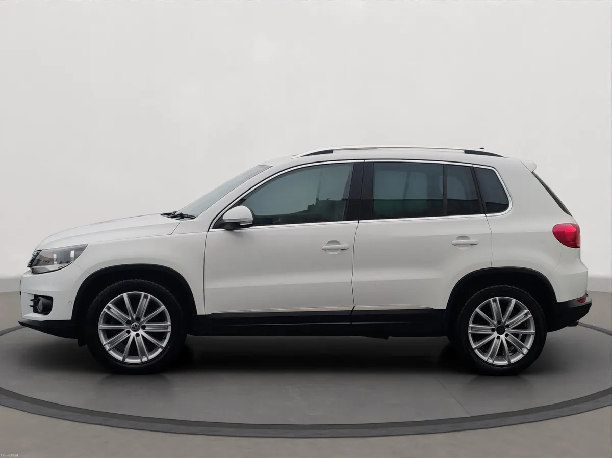 Volkswagen Tiguan Sport Style - Image 3