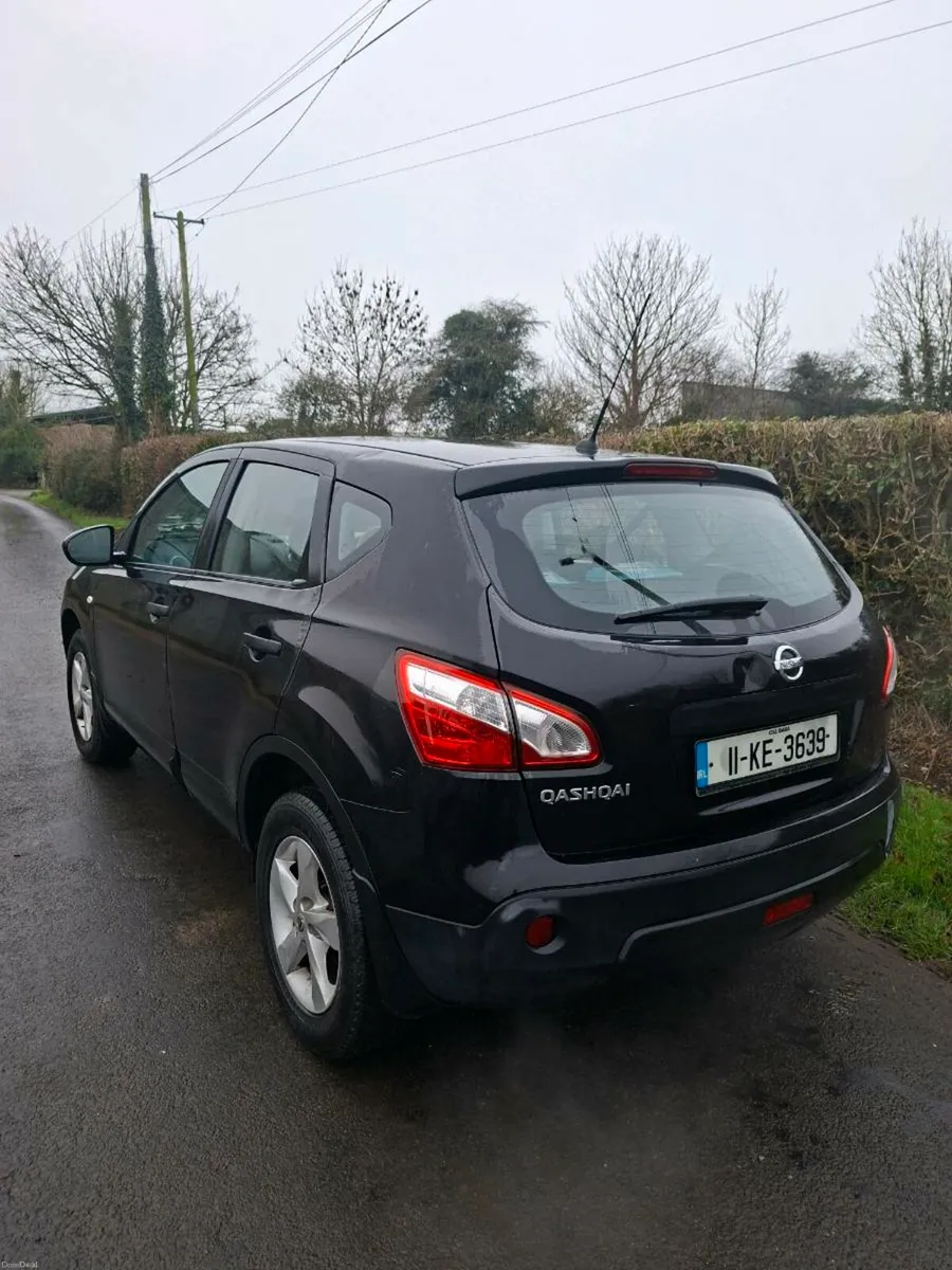 NISSAN QASHQAI 2011 ONLY 120KM - Image 3