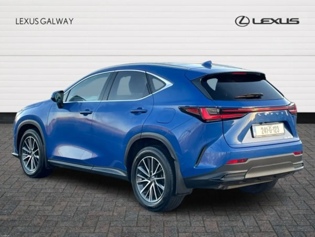 Lexus NX NX 450h+ Executive AWD // Remote Central - Image 2
