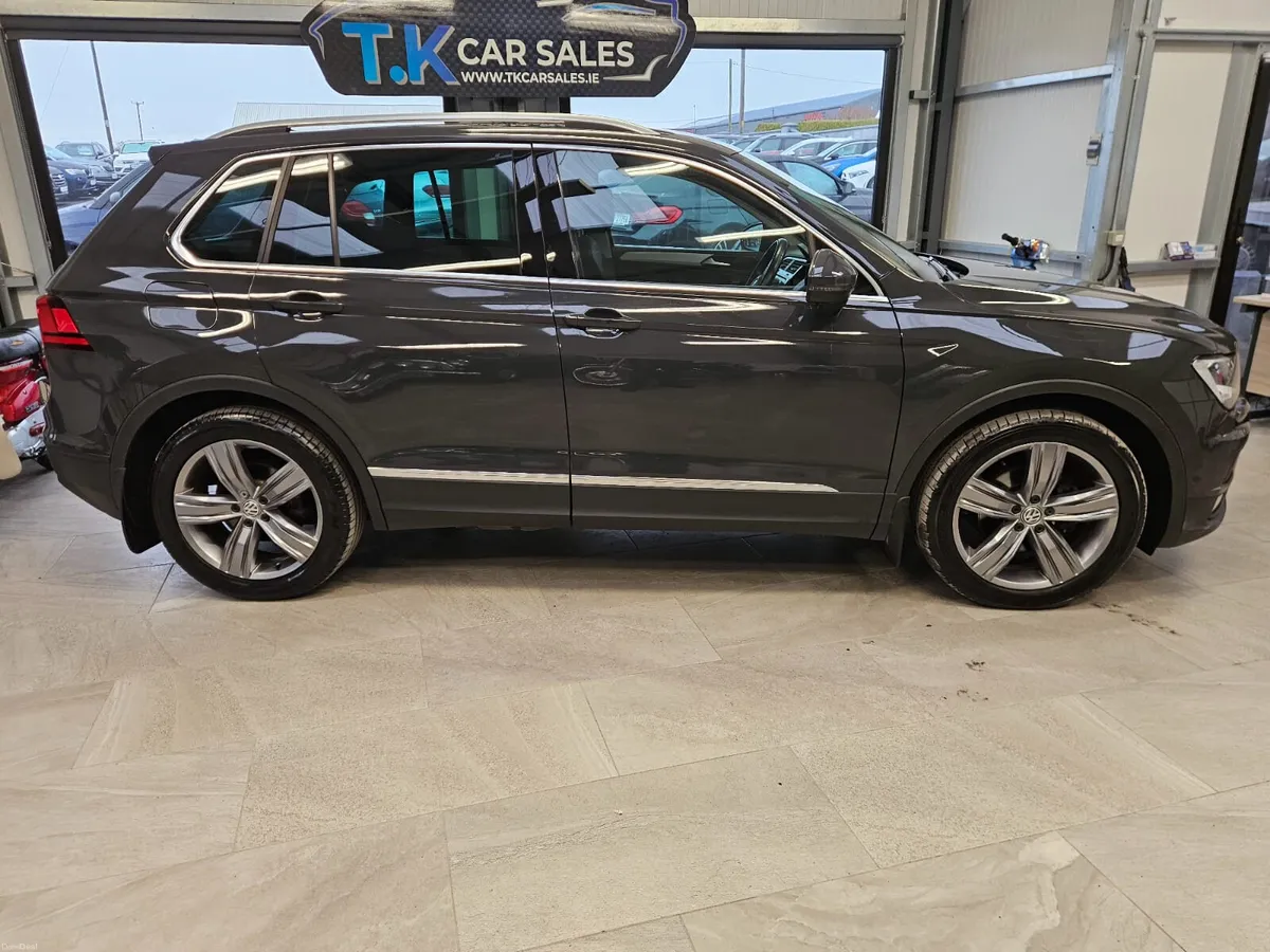 201 VOLKSWAGEN TIGUAN COMFORTLINE EDITION - Image 2
