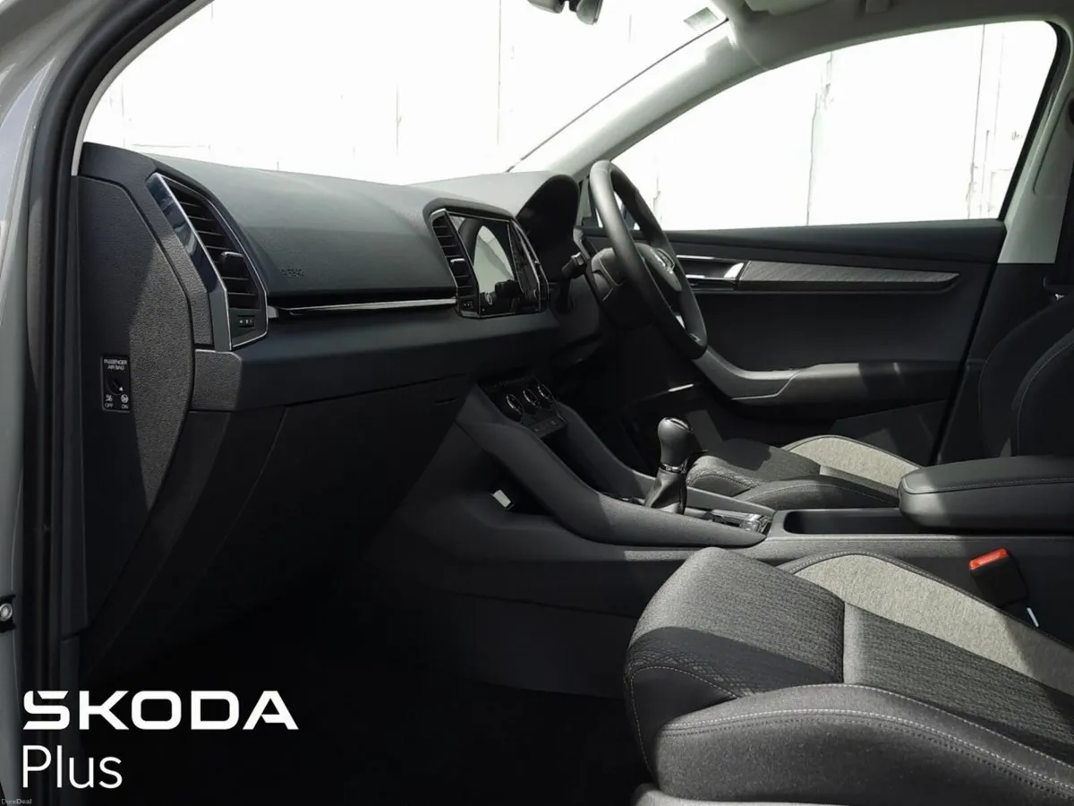 Skoda Karoq **STYLE MODEL**ELECTRIC BOOT 2.0TDI - Image 4