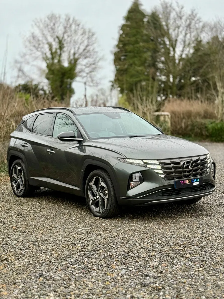 2023 Hyundai Tucson 4WD Executive PHEV Automatic - Image 3