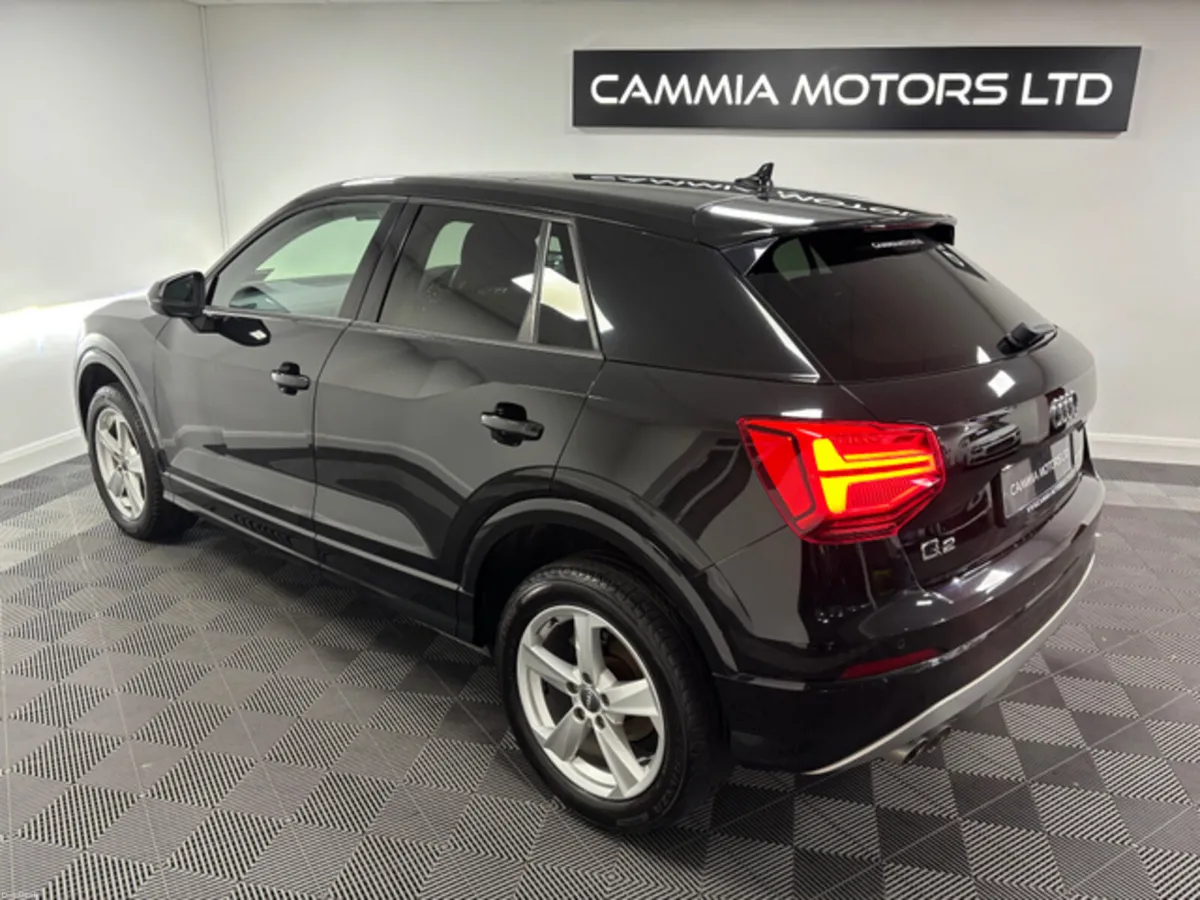 Audi Q2 *AUDI Q2* *LOW MILEAGE* *DIGITAL DASH* *SU - Image 4