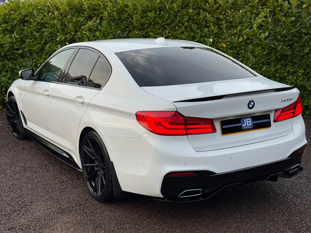 BMW 520D M Sport G30 Auto 2019 ** DEPOSIT TAKEN** - Image 2