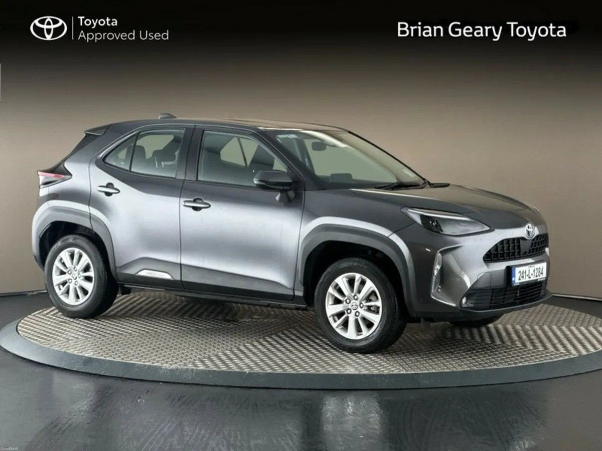 Toyota Yaris Cross LUNA 4DR AUTO - Image 1