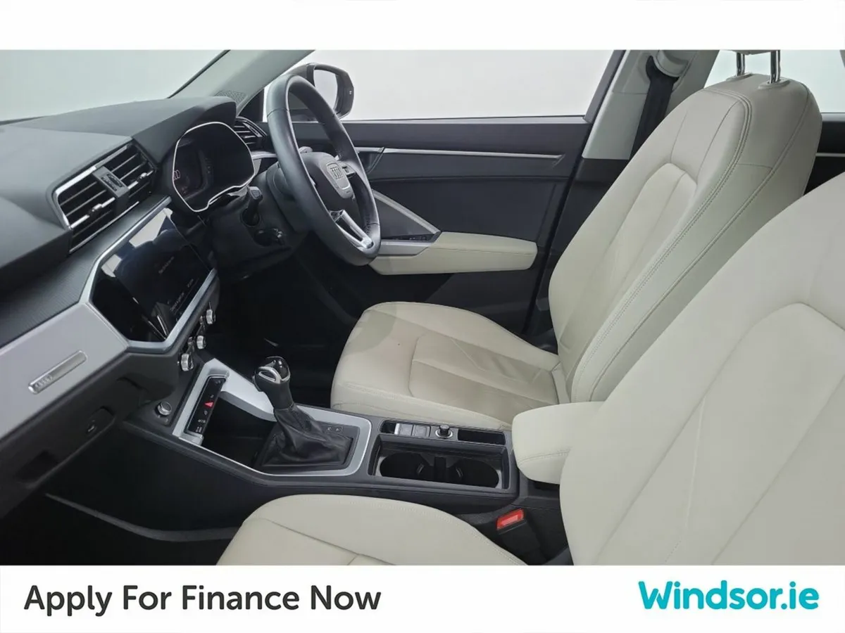 Audi Q3 45 TFSI E S Tronic SE with Luxurious Upgra - Image 4