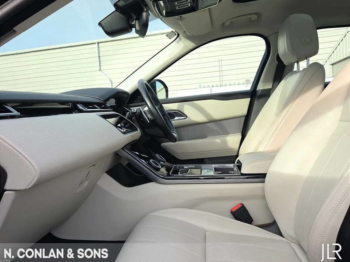 Land Rover Range Rover Velar 2.0D R-DYNAMIC AUTO * - Image 3