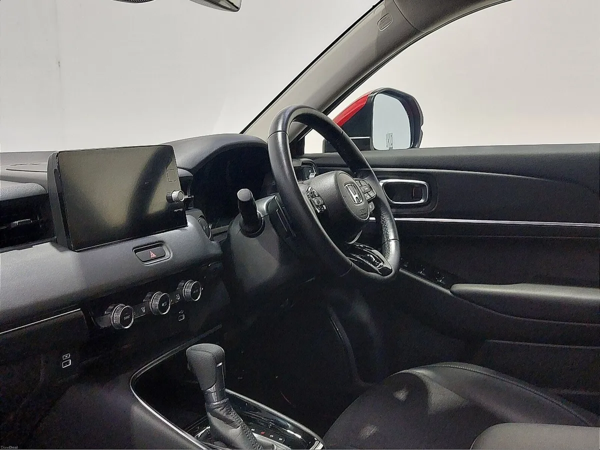 Honda HR-V Hr-V Hatchback Advance - Image 2