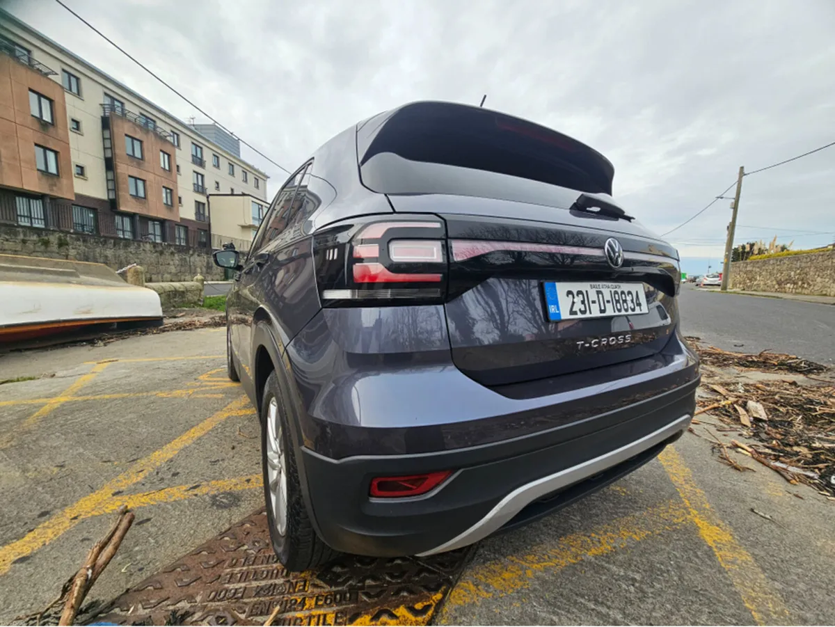 Volkswagen T-Cross LIFE 1.0 TSI D7F 110HP - Image 4