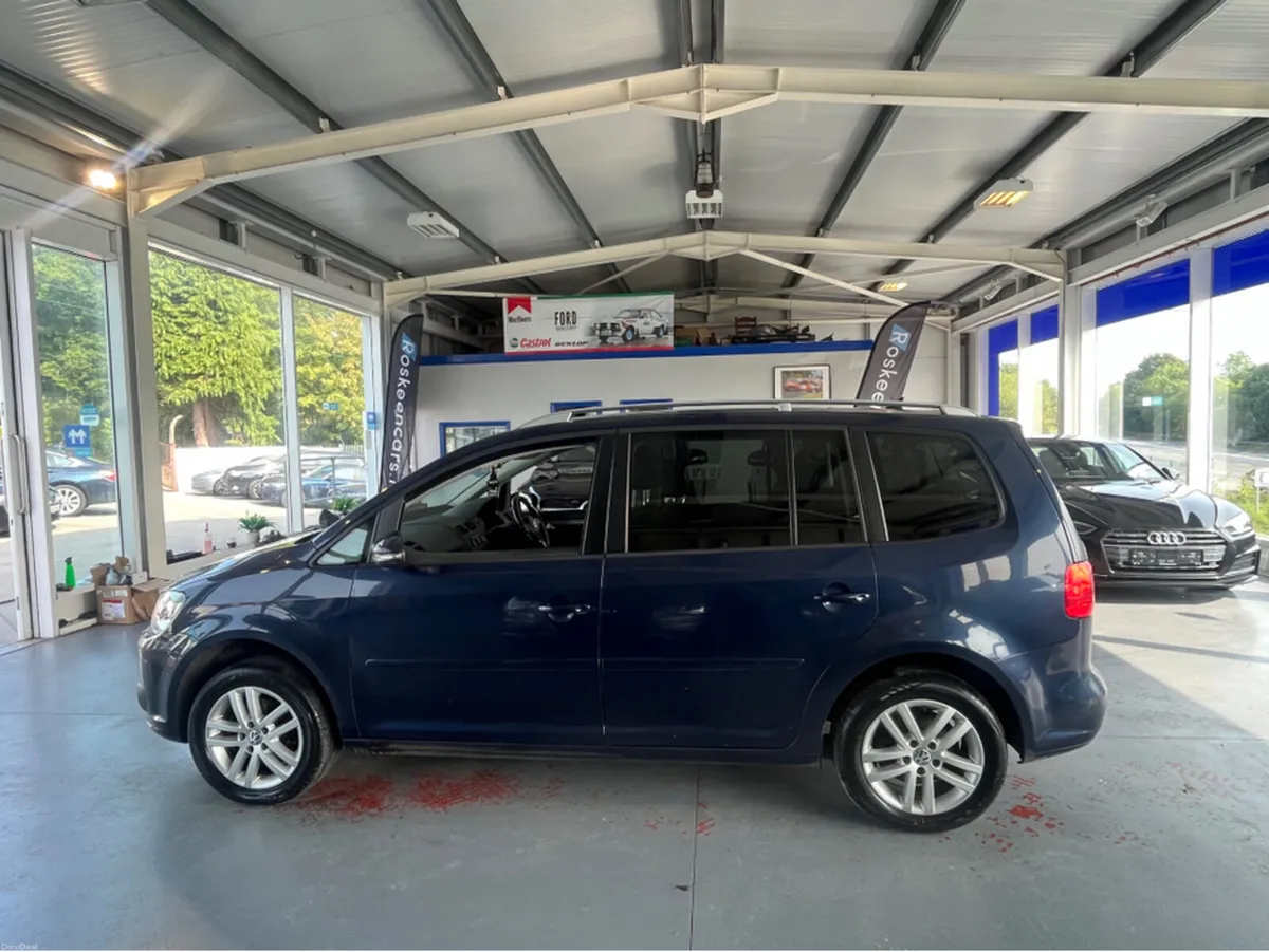 Volkswagen Touran CL BLUEMOTION 1.6 TDI 7SEATS 105 - Image 6