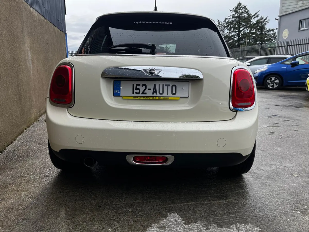 Mini Cooper AUTOMATIC 1.2 PETROL - Image 3