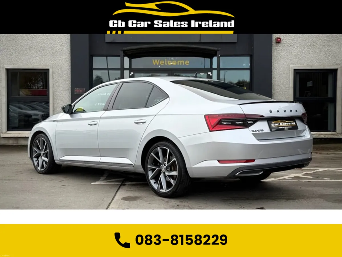 Skoda Superb 2.0 TDI SportLine Plus Hatchback 5dr - Image 4