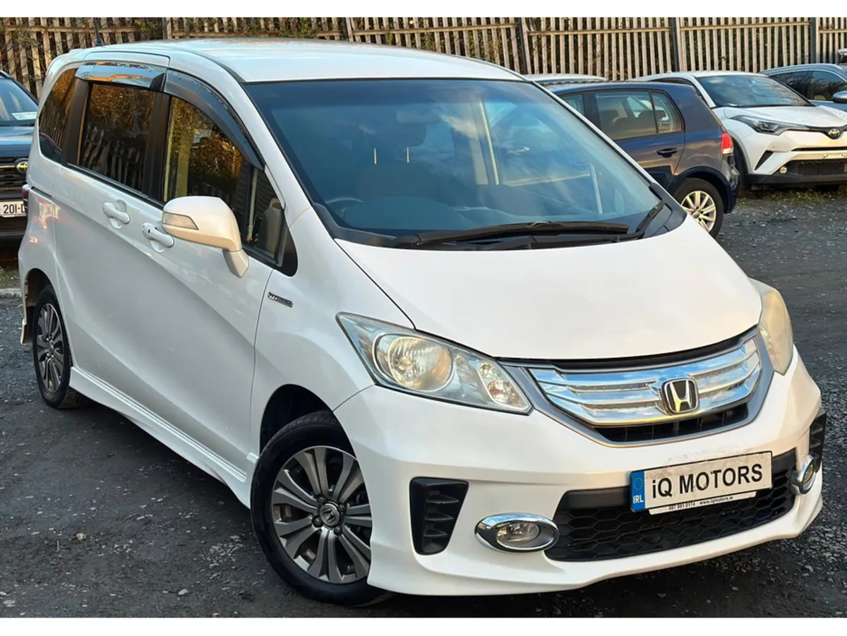 Honda Freed 1.5 Petrol Hybrid Petrol 7 Seater Fres - Image 1