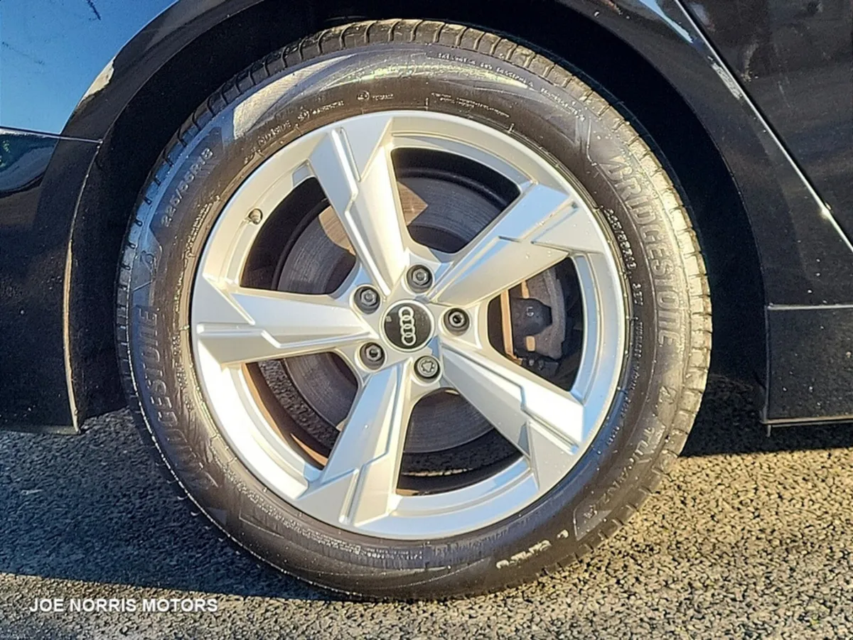 Audi A6 SPORT 50 TFSI E QUATTRO Hybrid PHEV Auto - Image 5