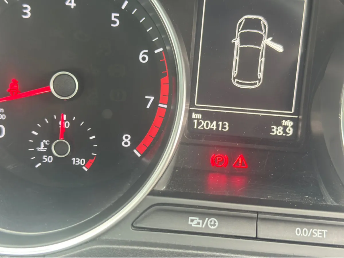 Volkswagen Polo Automatic - Image 2