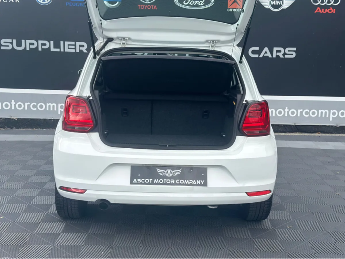 Volkswagen Polo Automatic - Image 6