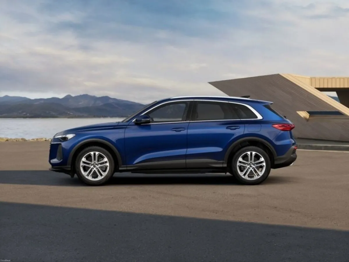 Audi Q5 SUV 2.0TFSI E-HYBRID SE QUATTRO AUTOMATIC - Image 4