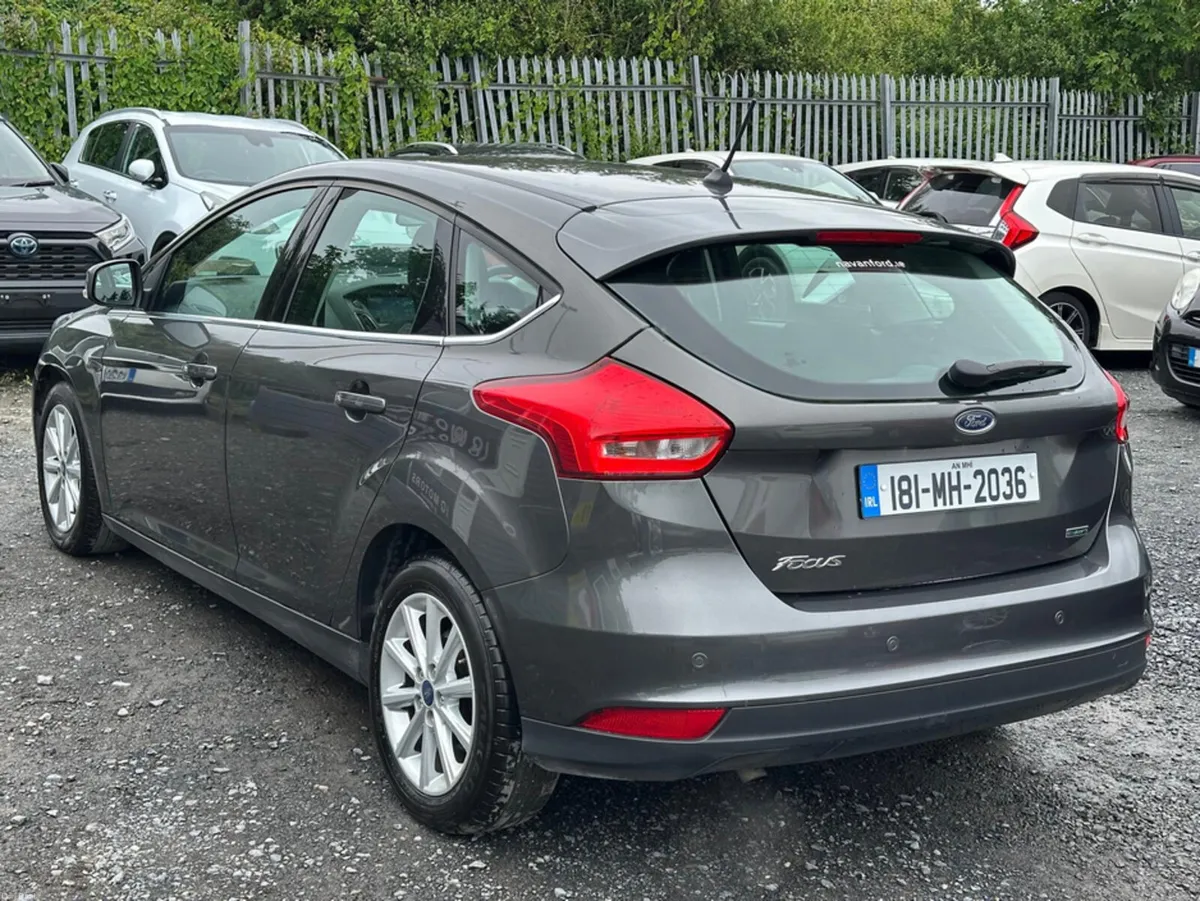 Ford Focus TITANIUM 1.0 125PS 6SPEED 4DR - Image 4