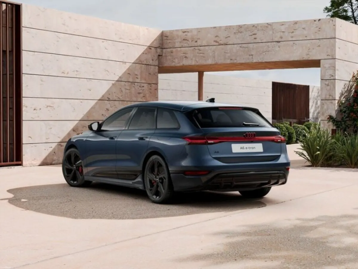 Audi A6 AVANT E-TRON PERFORMANCE S-LINE AUTOMATIC - Image 5
