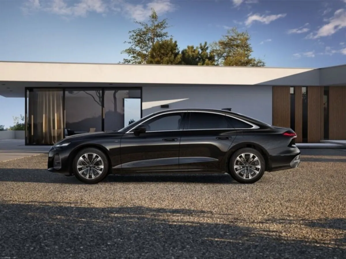 Audi A6 SALOON E-HYBRID SE QUATTRO 220KW AUTOMATIC - Image 4