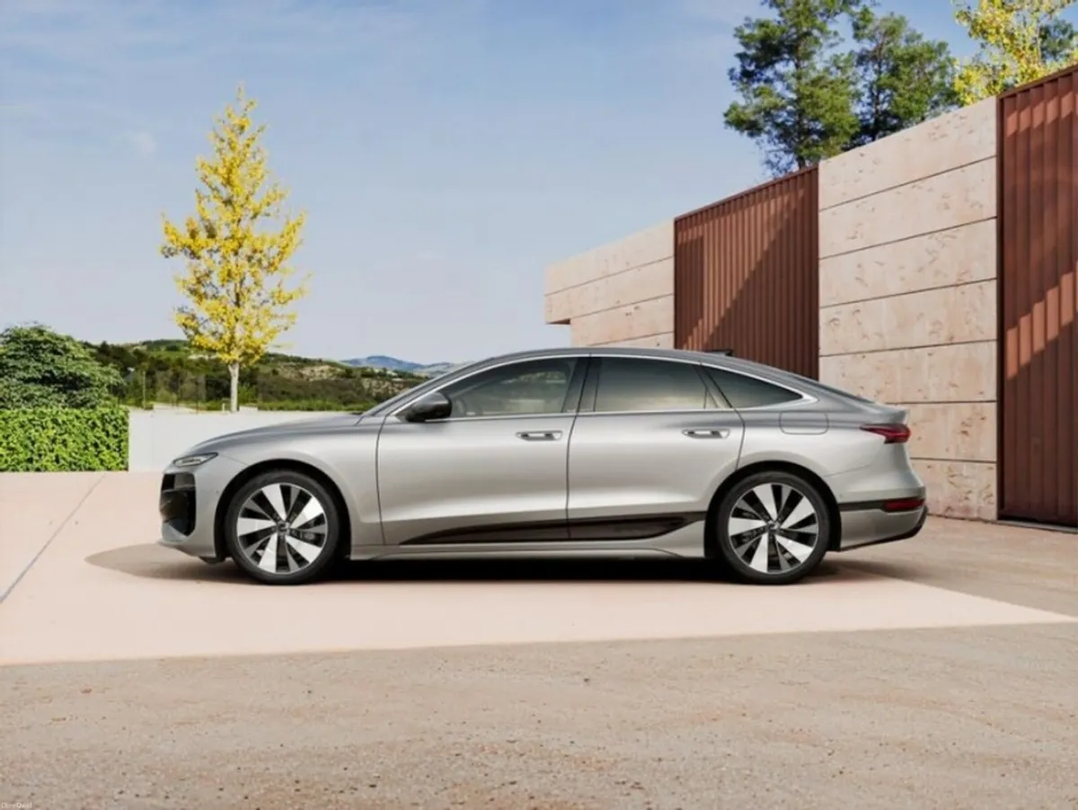 Audi A6 SPORTBACK ADVANCE E-TRON AUTOMATIC - Image 4