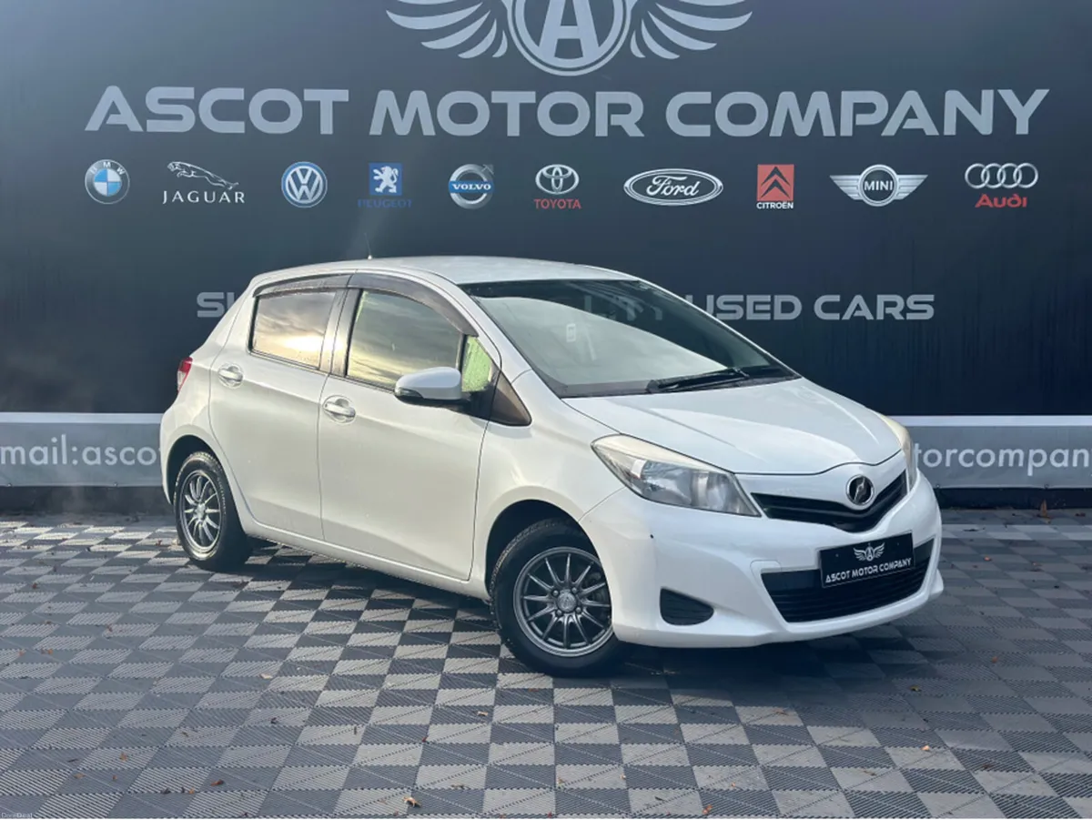 Toyota Vitz Auto - Image 1