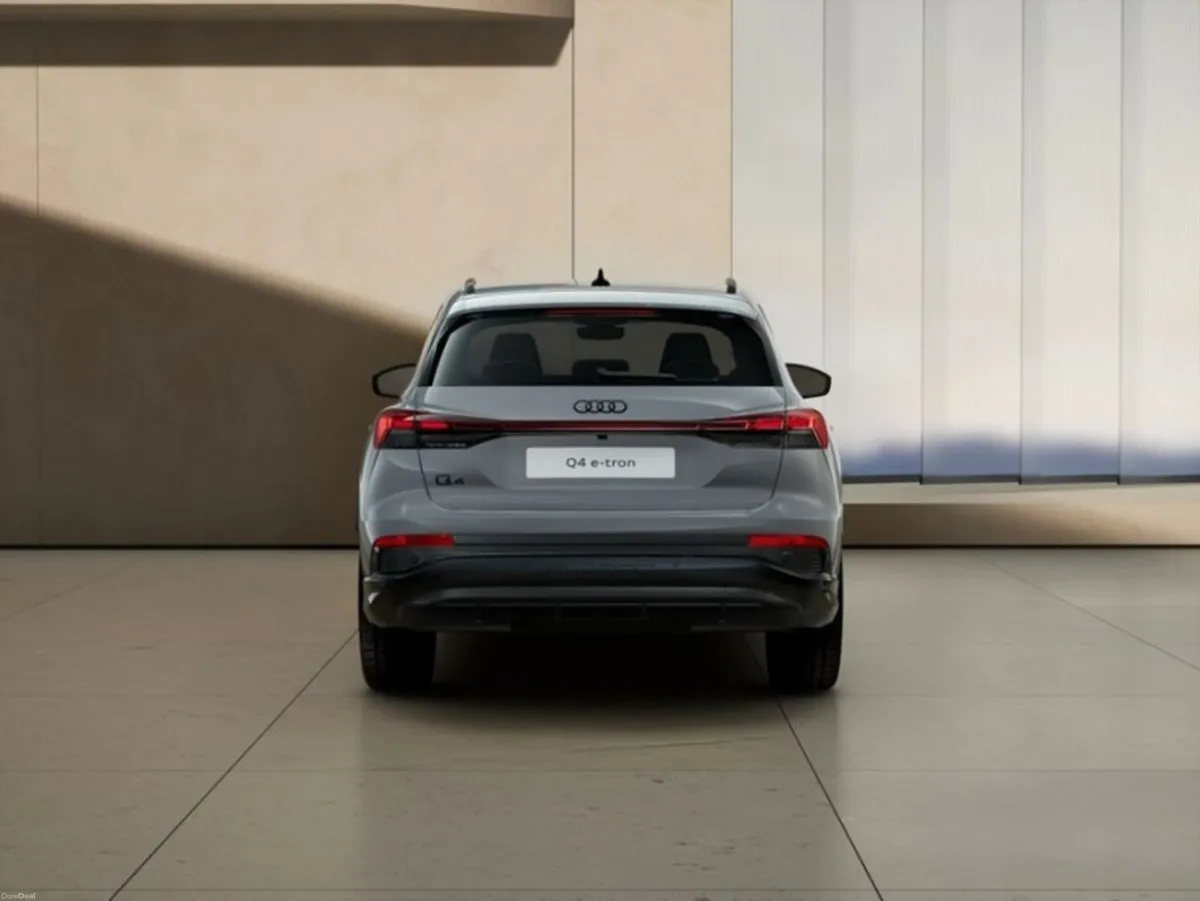 Audi Q4 e-tron S-LINE 40 E-TRON AUTOMATIC - Image 6