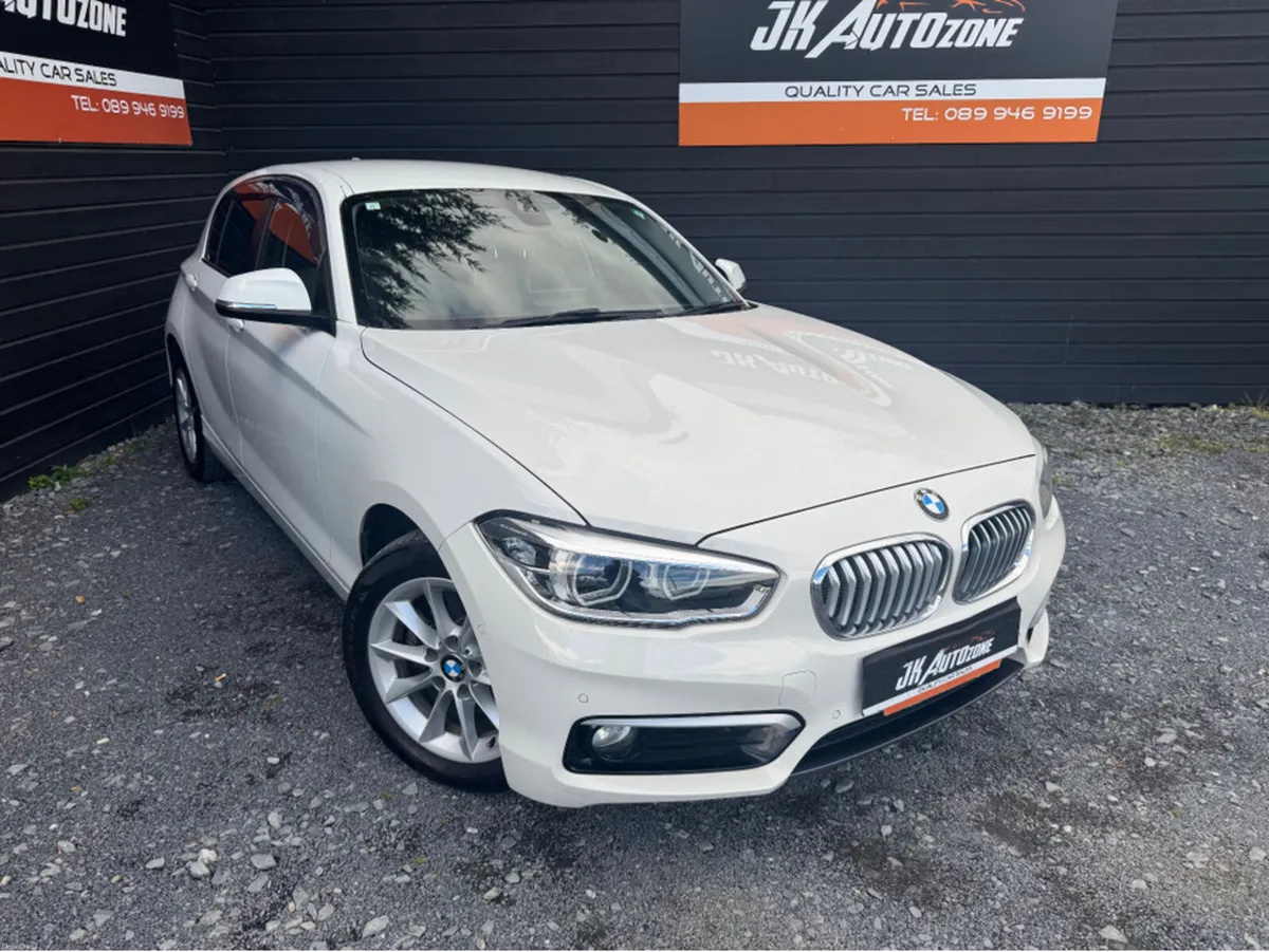 BMW 1-Series 116i AUTO 5DR - Image 1