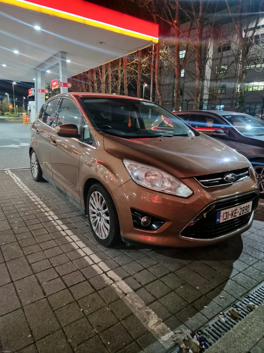 Ford C-Max 2013 - Image 1