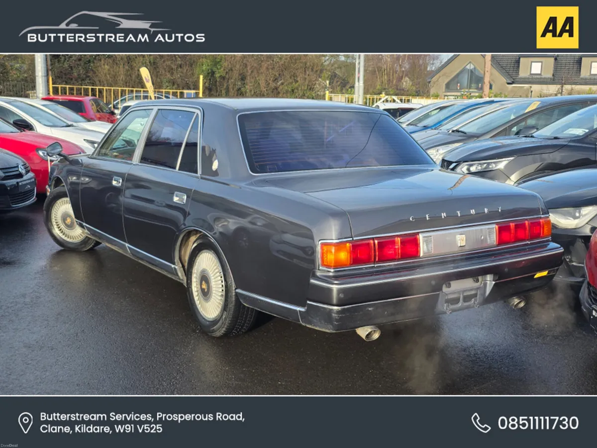 Toyota Century 5.0 V12 AUTO ONLY 163 K KMS - Image 4