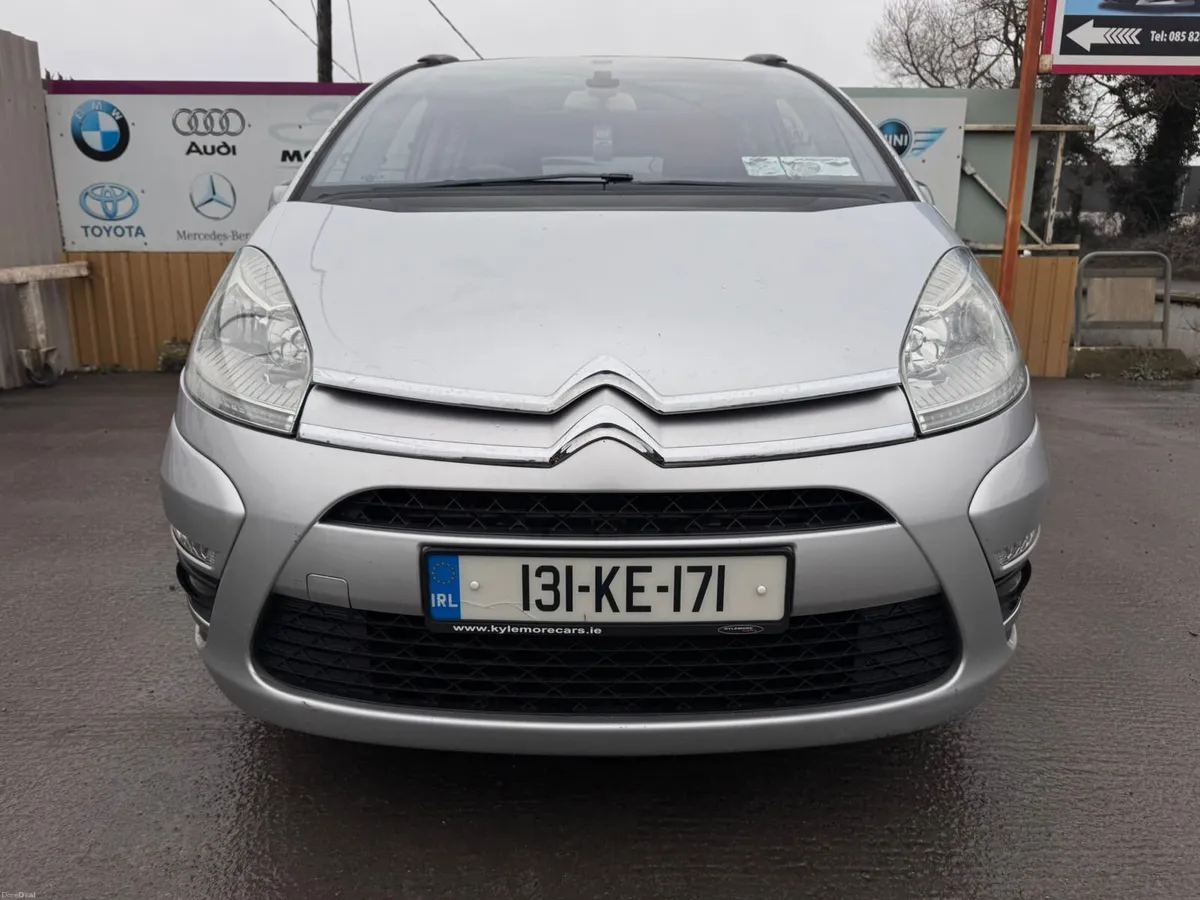 131 Citroen C4 Grand Picasso 1.6D Pan Roof - Image 3