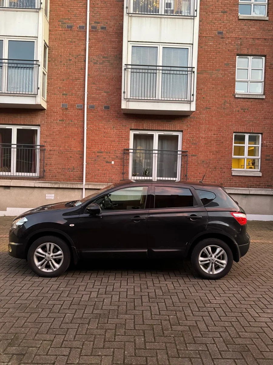 Nissan Qashqai 4x4 NCT and Tax - Image 3