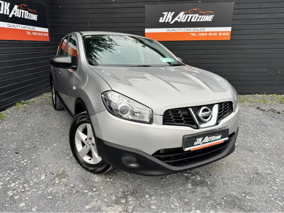 Nissan Qashqai 1.5 XE 5DR DSL - Image 1
