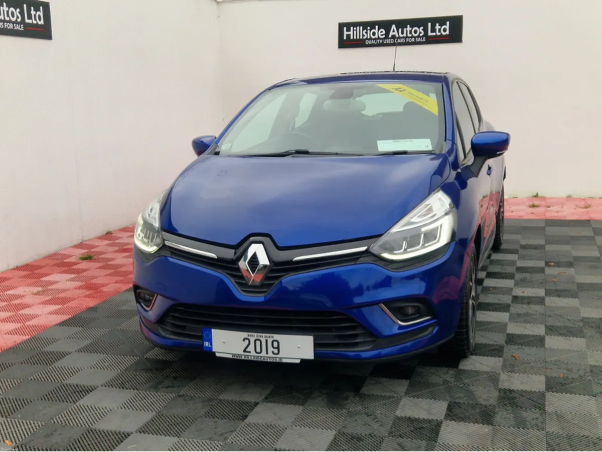 Renault Clio ZEN LUTICIA 1.2 PETROL AUTOMAIC 5DR! - Image 2
