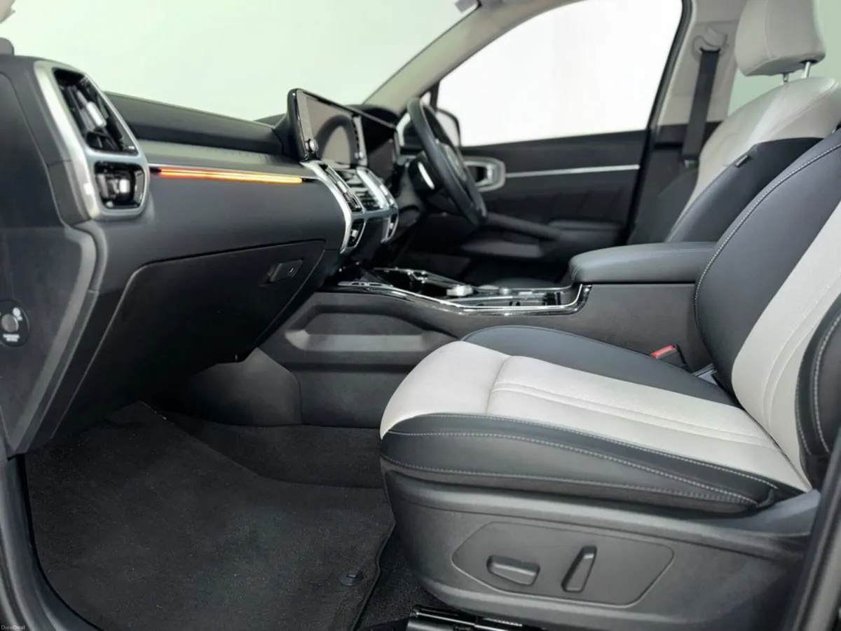 Kia Sorento DSL MY23 SAM 5DR Auto K4 - Image 3