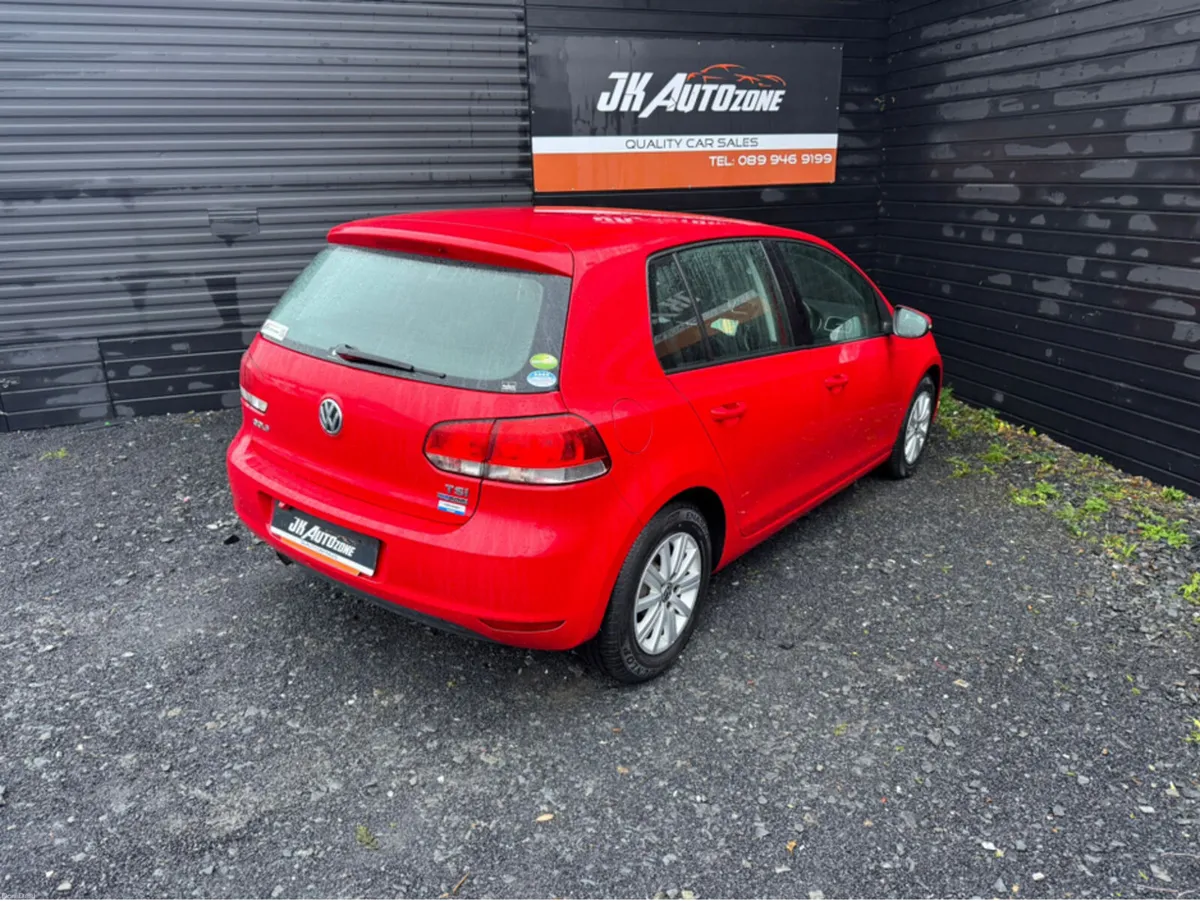 Volkswagen Golf 1.2 TSI AUTO 5DR - Image 3