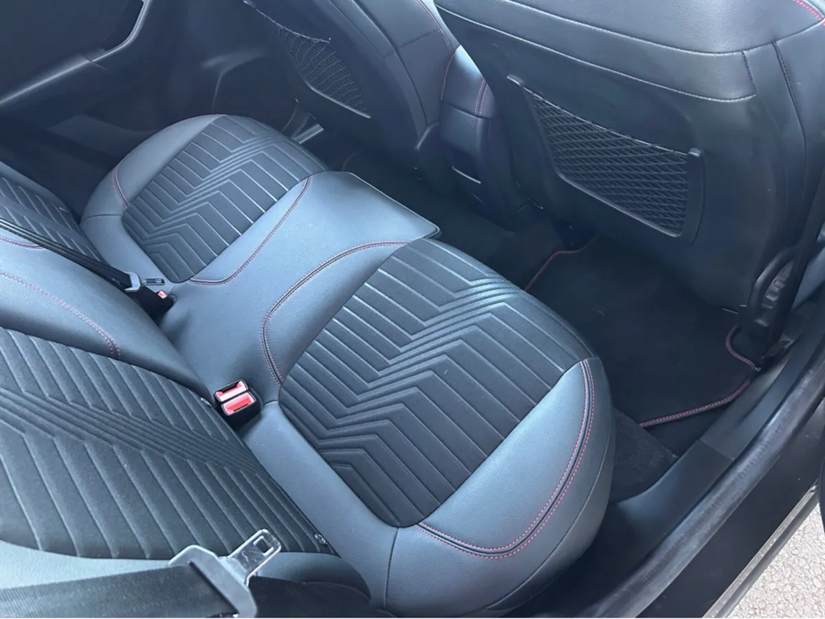 Ford Puma ST-LINE X 5DR 1.0T 125 MHEV M6 F - Image 3