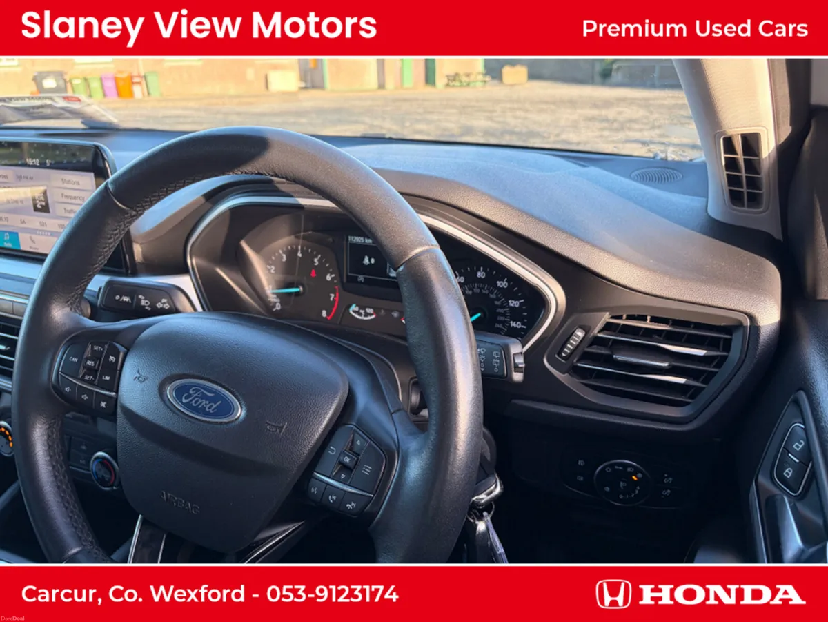 Ford Focus 1.0 T ZETEC ECOBOOST 100 - Image 3